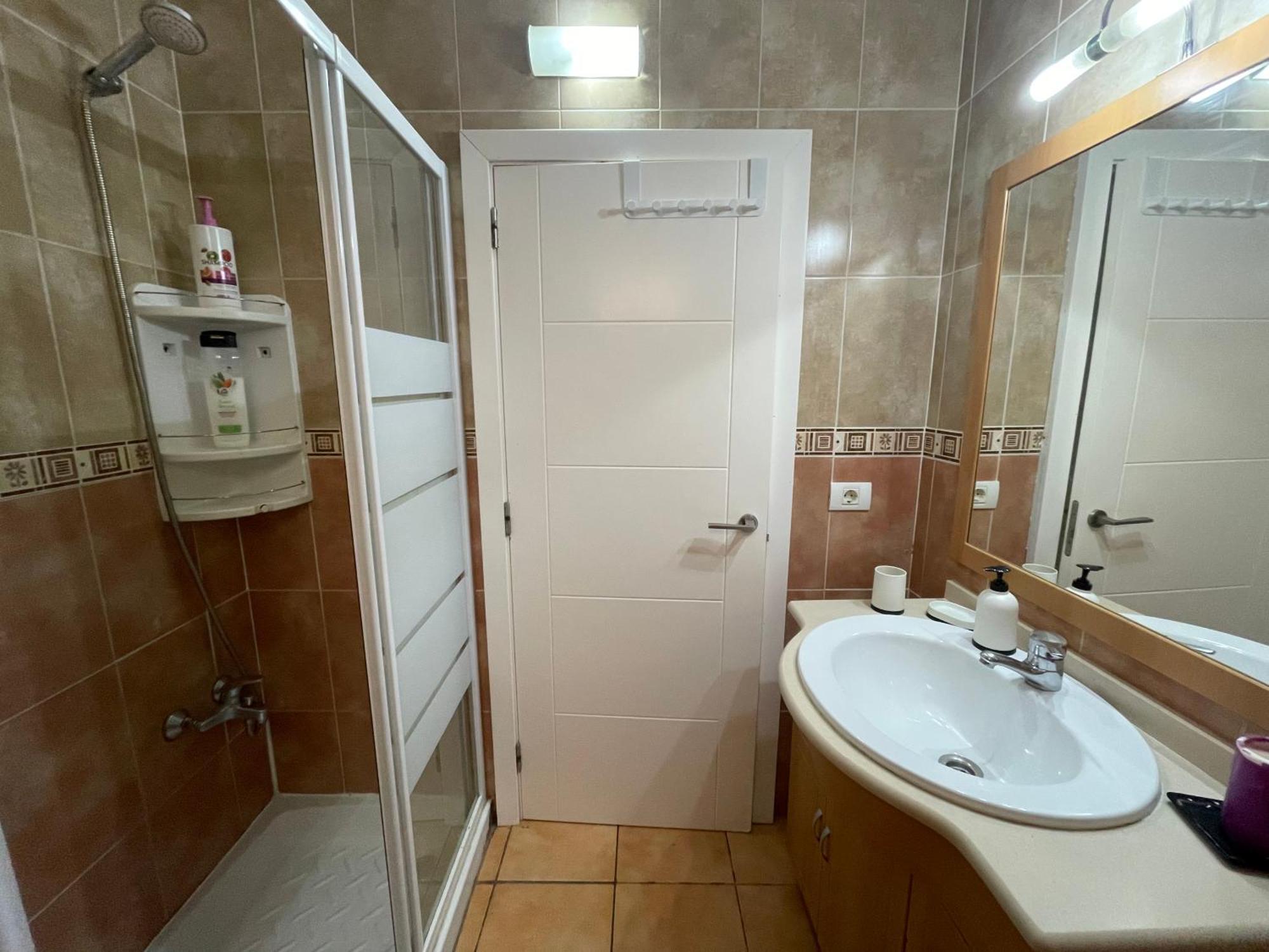 Keka'S Guesthouse - City Centre سانتا كروز دي تينيريف المظهر الخارجي الصورة