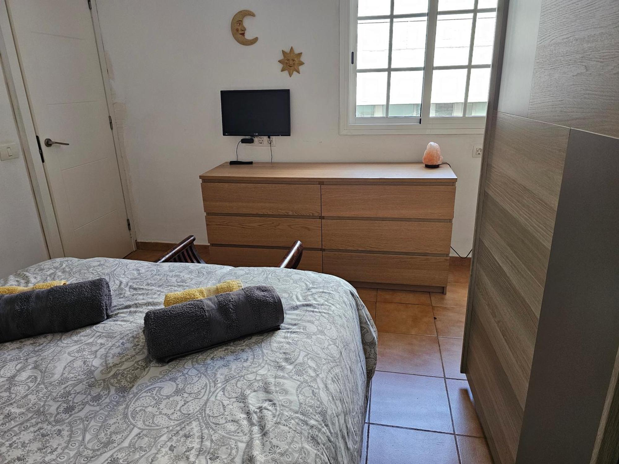 Keka'S Guesthouse - City Centre سانتا كروز دي تينيريف المظهر الخارجي الصورة