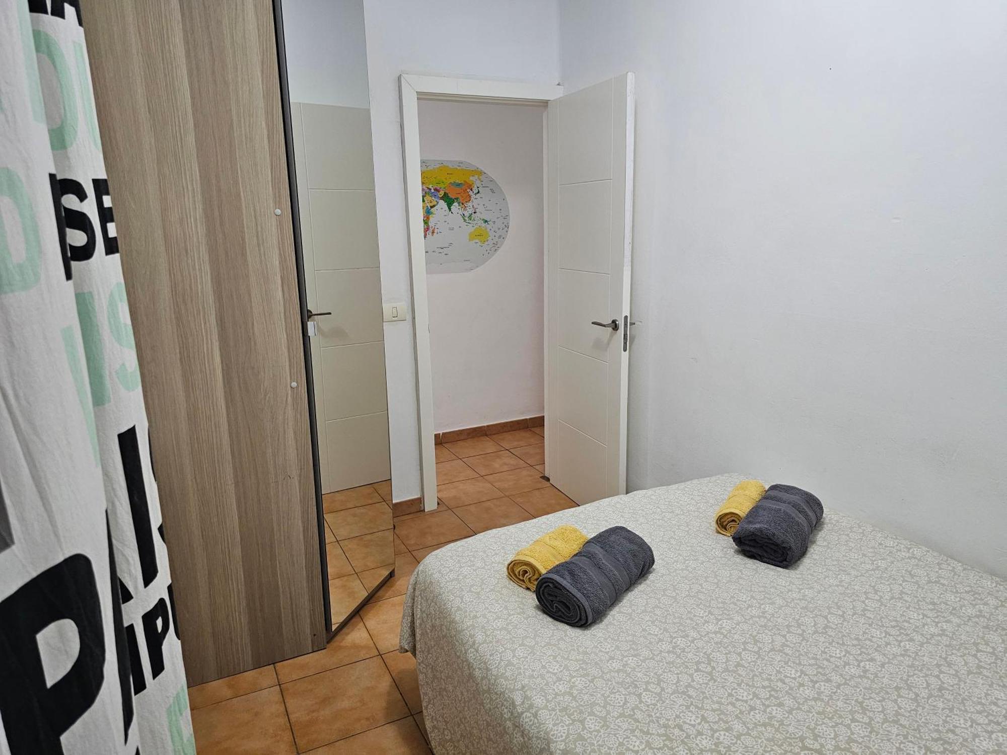 Keka'S Guesthouse - City Centre سانتا كروز دي تينيريف المظهر الخارجي الصورة