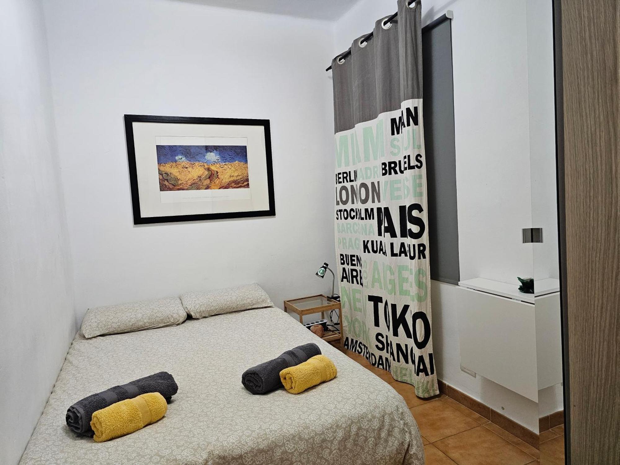 Keka'S Guesthouse - City Centre سانتا كروز دي تينيريف المظهر الخارجي الصورة